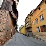 Thalia Apartment